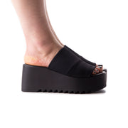 Indria Black Stretch - Black / 40