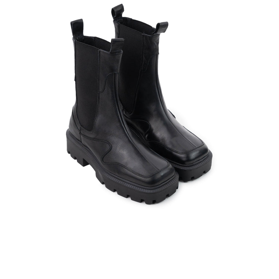 Muggle Black Leather (6608476242000)