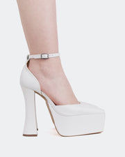 Cabaret White Leather/Cuir Blanc - White / 37