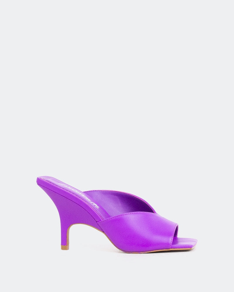Caviana, Purple Leather/Cuir Violet