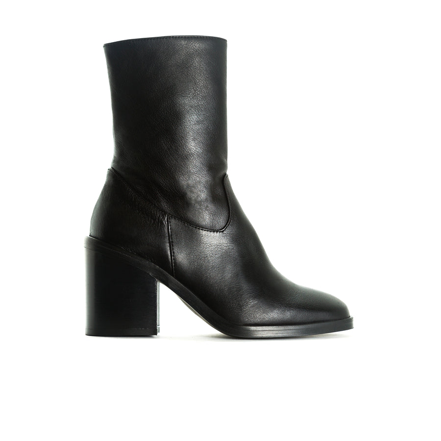 Maralik Black Leather Ankle Boots (1571822567504)