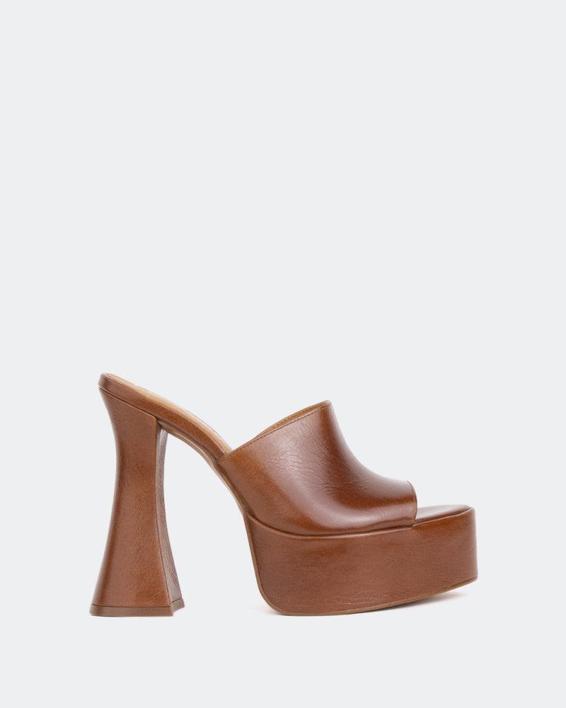Shore Tan Leather/Cuir Ocre
