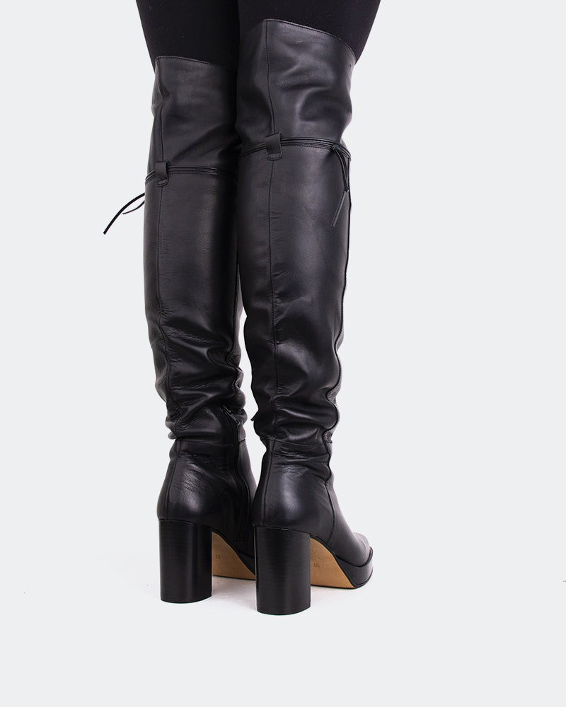 Veneto Black Leather